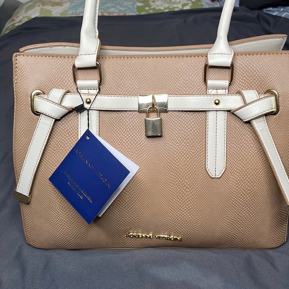 NWT Adrienne Vittadini Madison Lizard Lock Solid Satchel - Picture 2 of 14